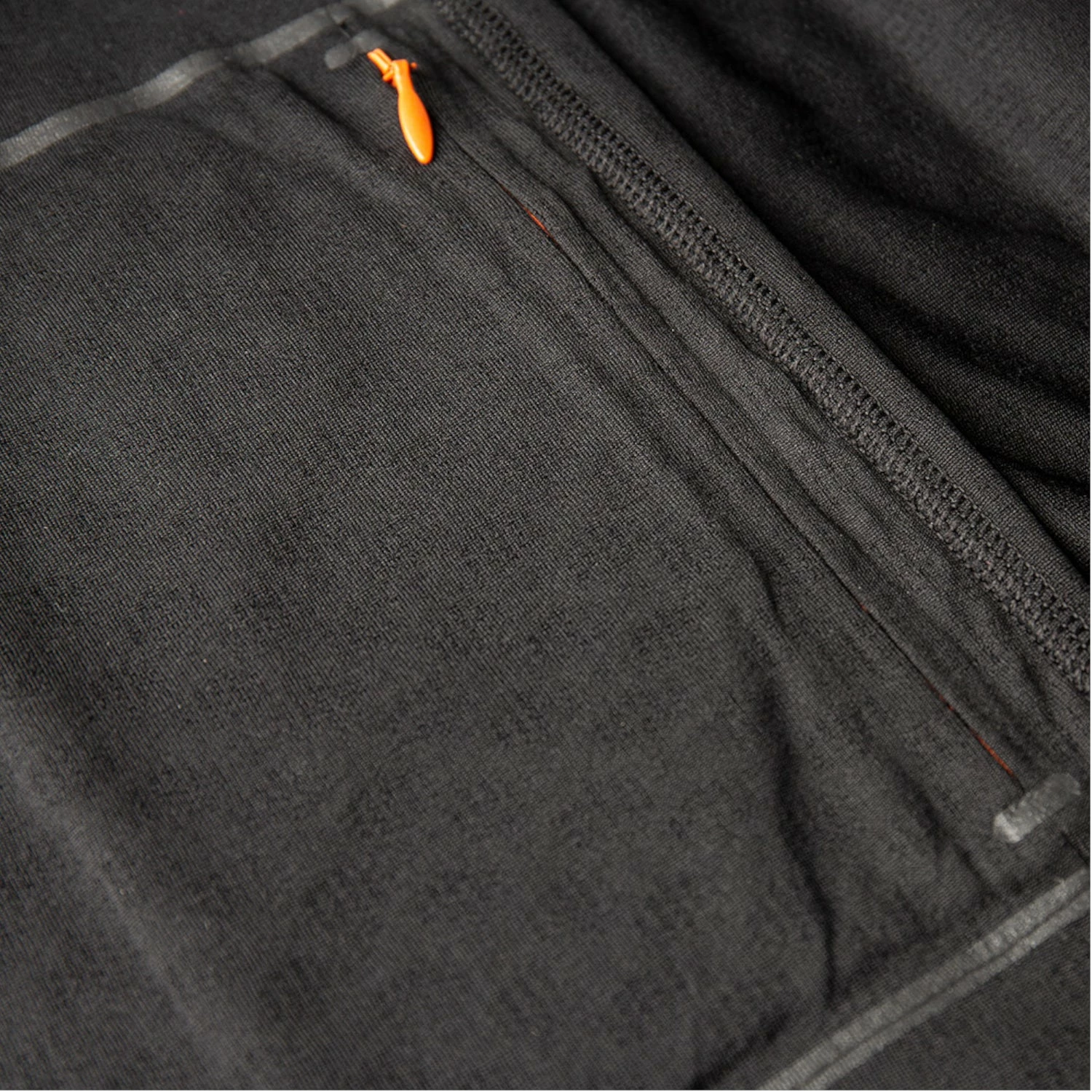 Land Rover Above & Beyond Wendbares Funktionsshirt - Damen Merchandising 6 Land Rover Above & Beyond Wendbares Funktionsshirt - Damen Merchandising