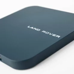 Land Rover Ladestation Merchandising
