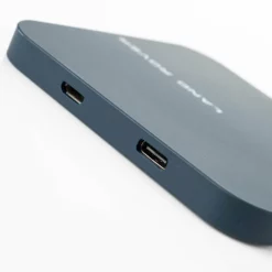 Land Rover Ladestation Merchandising