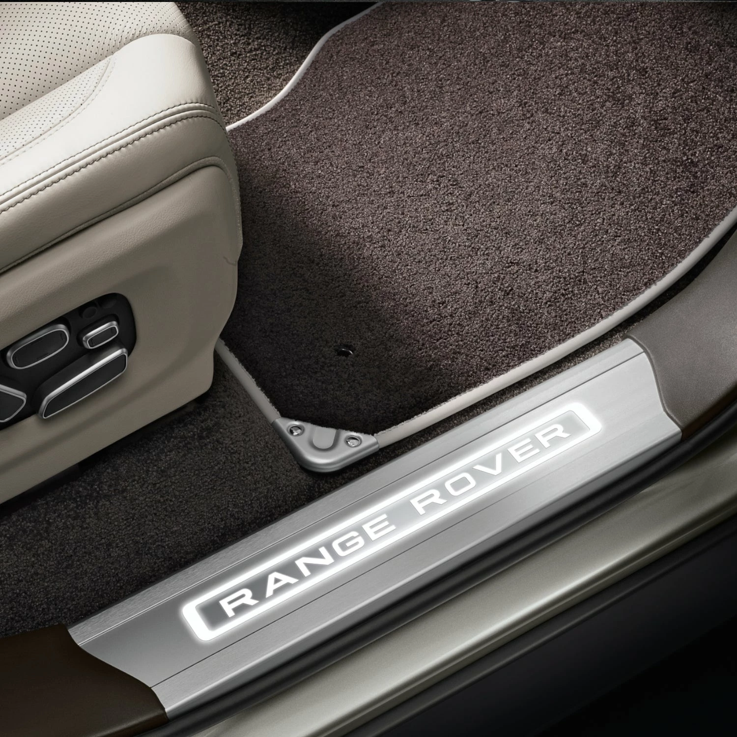 Land Rover Beleuchtete Einstiegsleisten Range Rover Sport 2014 - 2021 3 Land Rover Beleuchtete Einstiegsleisten Range Rover Sport 2014 - 2021